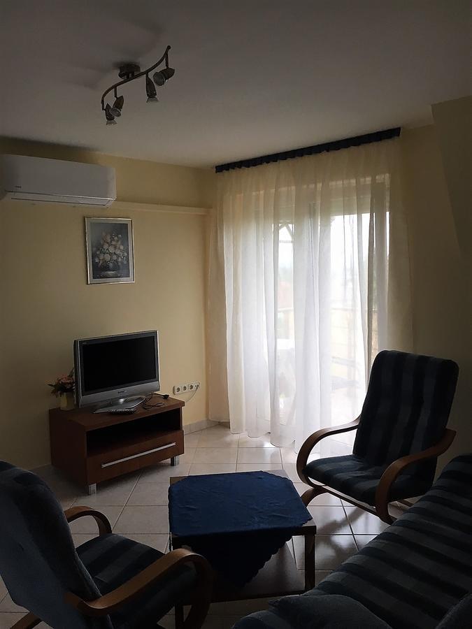 זלקרוס Katalin Apartmanhaz מראה חיצוני תמונה